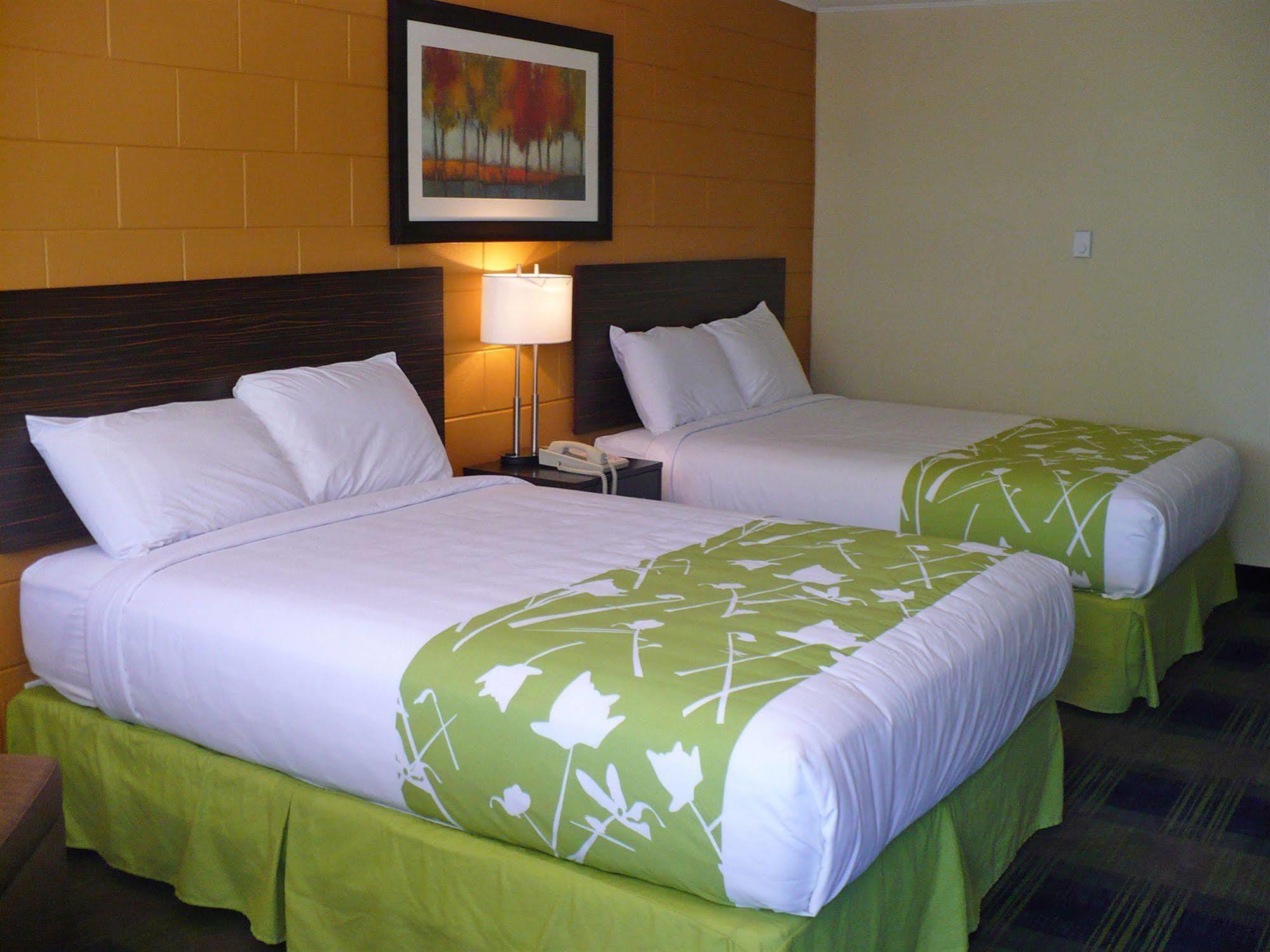 Westgate Inn Portage la Prairie Zewnętrze zdjęcie